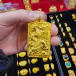 龙腾四海
